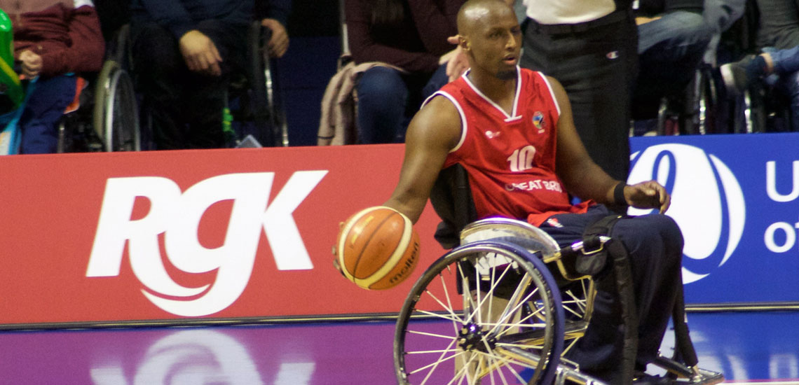 Abdi Jama, Basketball