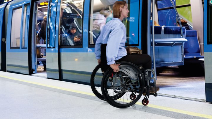 Comment voyager en train avec votre fauteuil roulant ?
