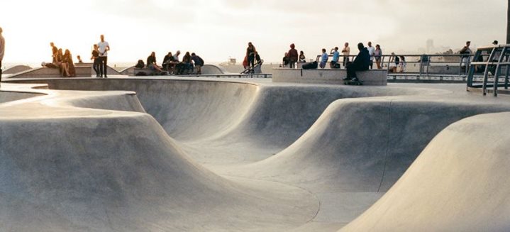 Le skate en fauteuil roulant : pourquoi pratiquer ?