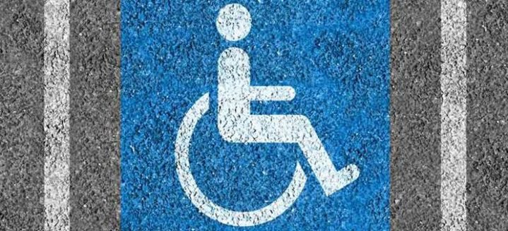 Demande d'une place de stationnement pour personnes handicapées